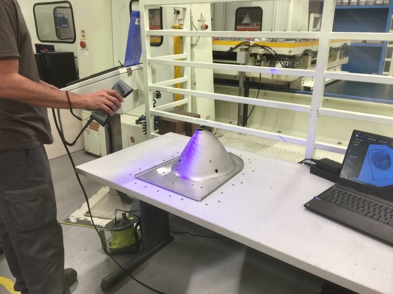 Сканер FreeScan Combo: Лазерное 3D-сканирование для контроля изделий из листового металла