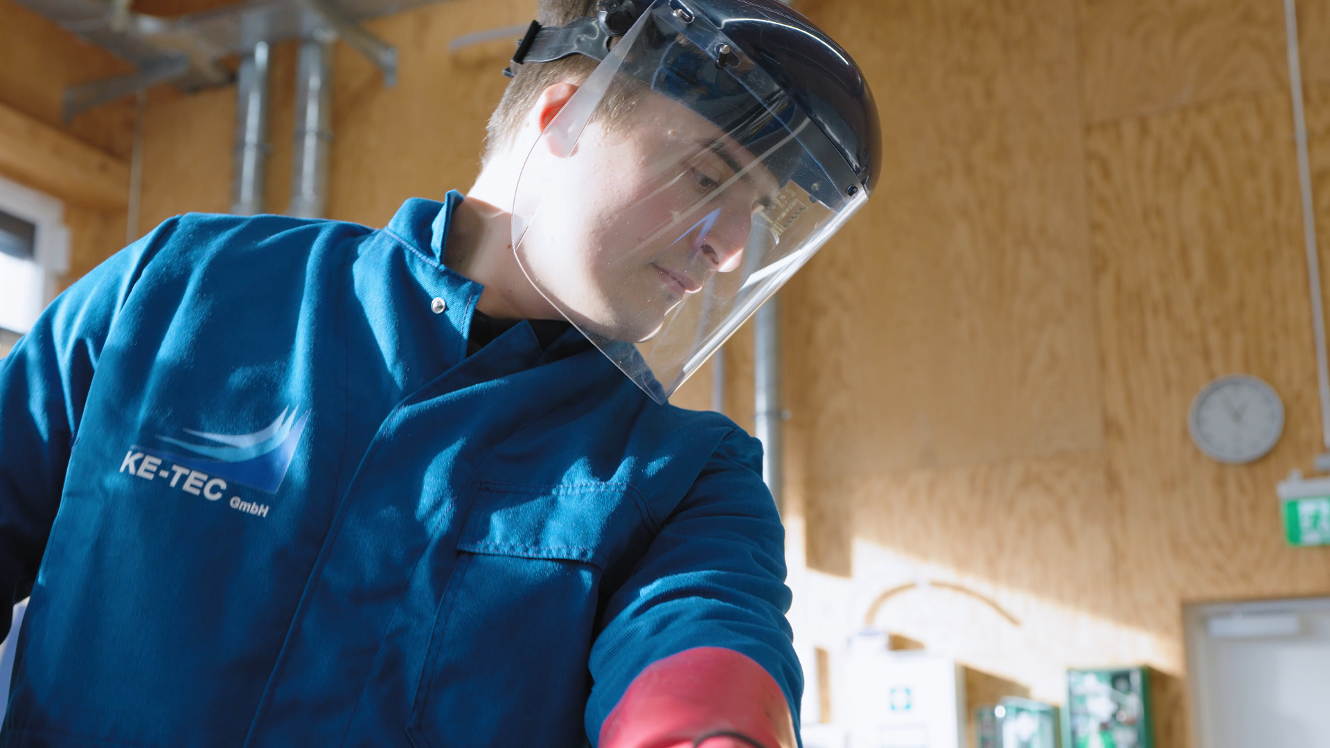 Антонио Вейкслер