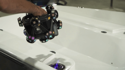 Сканирование отверстия с использованием одной лазерной линии