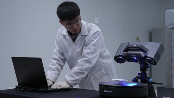 Высокоточные системы трехмерного контроля SHINING 3D-1 Высокоточные системы трехмерного контроля SHINING 3D-1