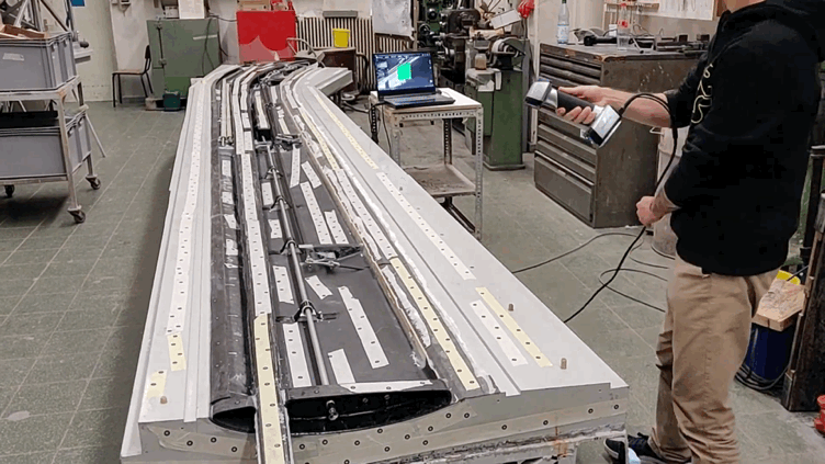 Сканирование с помощью EinScan HX