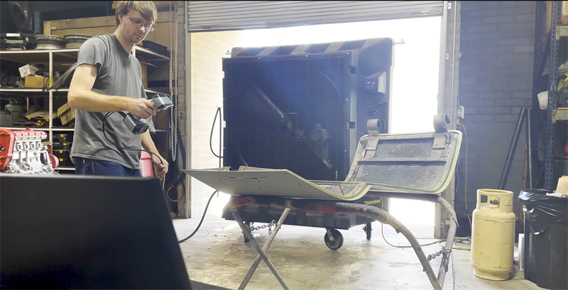 Сканирование двери типа "крыло чайки”