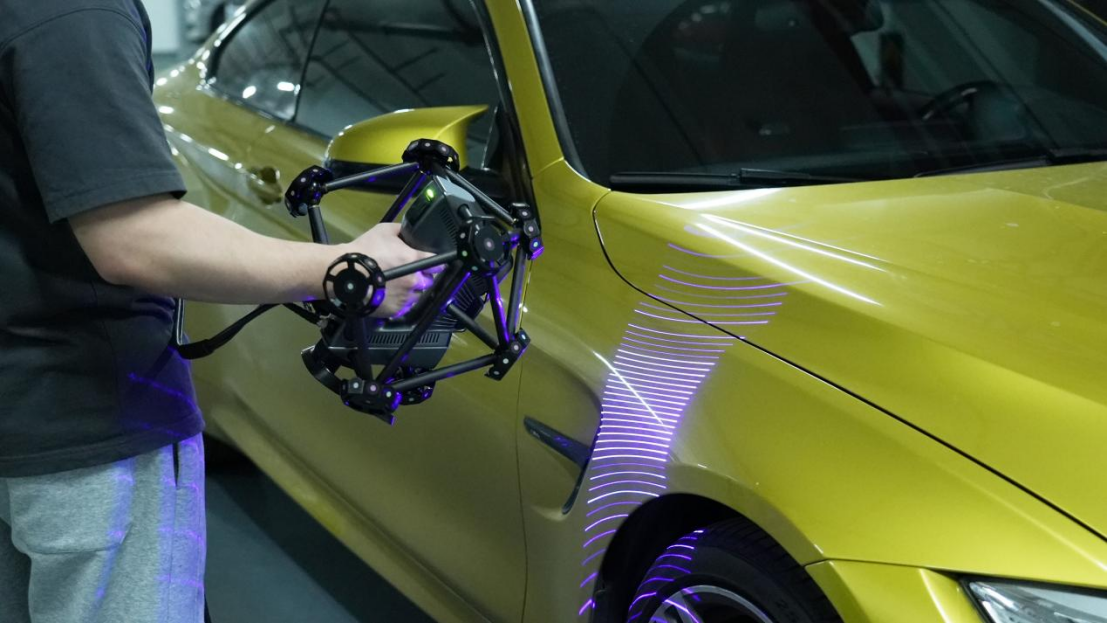 Весь автомобиль для сканирования