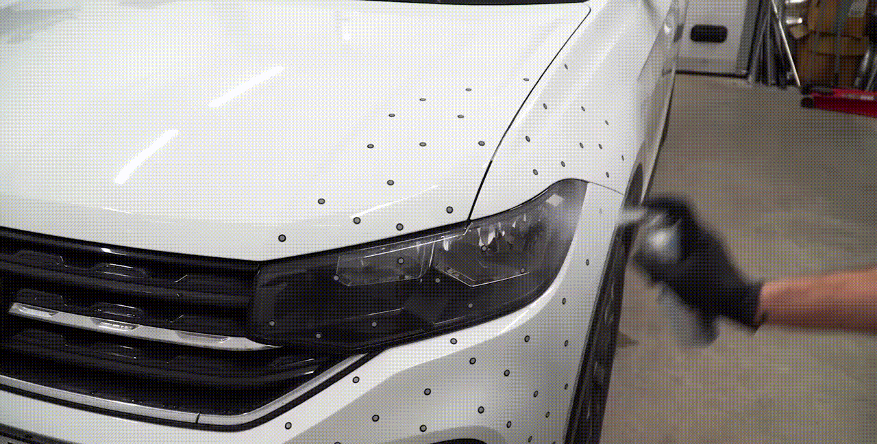 Использование спрея для помощи при 3D-сканировании