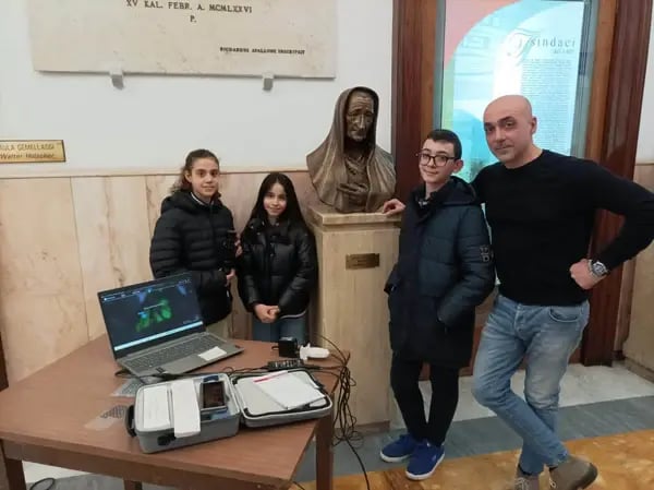 учитель_и_ученики_Эйнстар