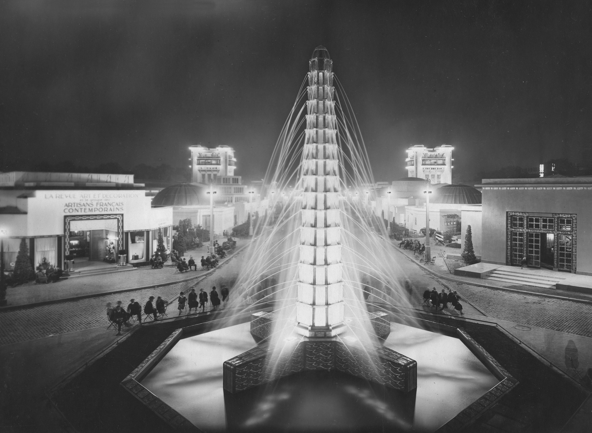 Фонтан «Источники Франции»