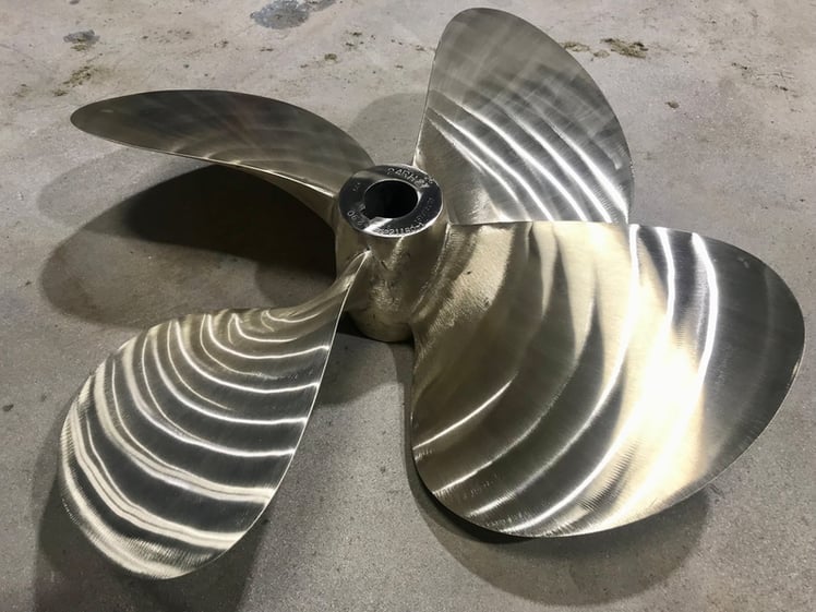 После осмотра и ремонта гребной винт приведен в состояние лучше нового.