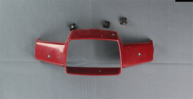 Деталь скутера Arrow 50 и пирамиды